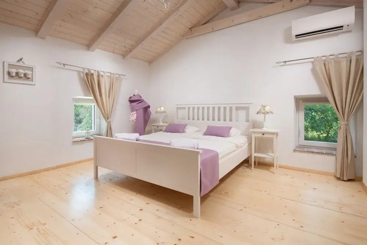 Casa Di Nika Private Heated Pool and Jacu