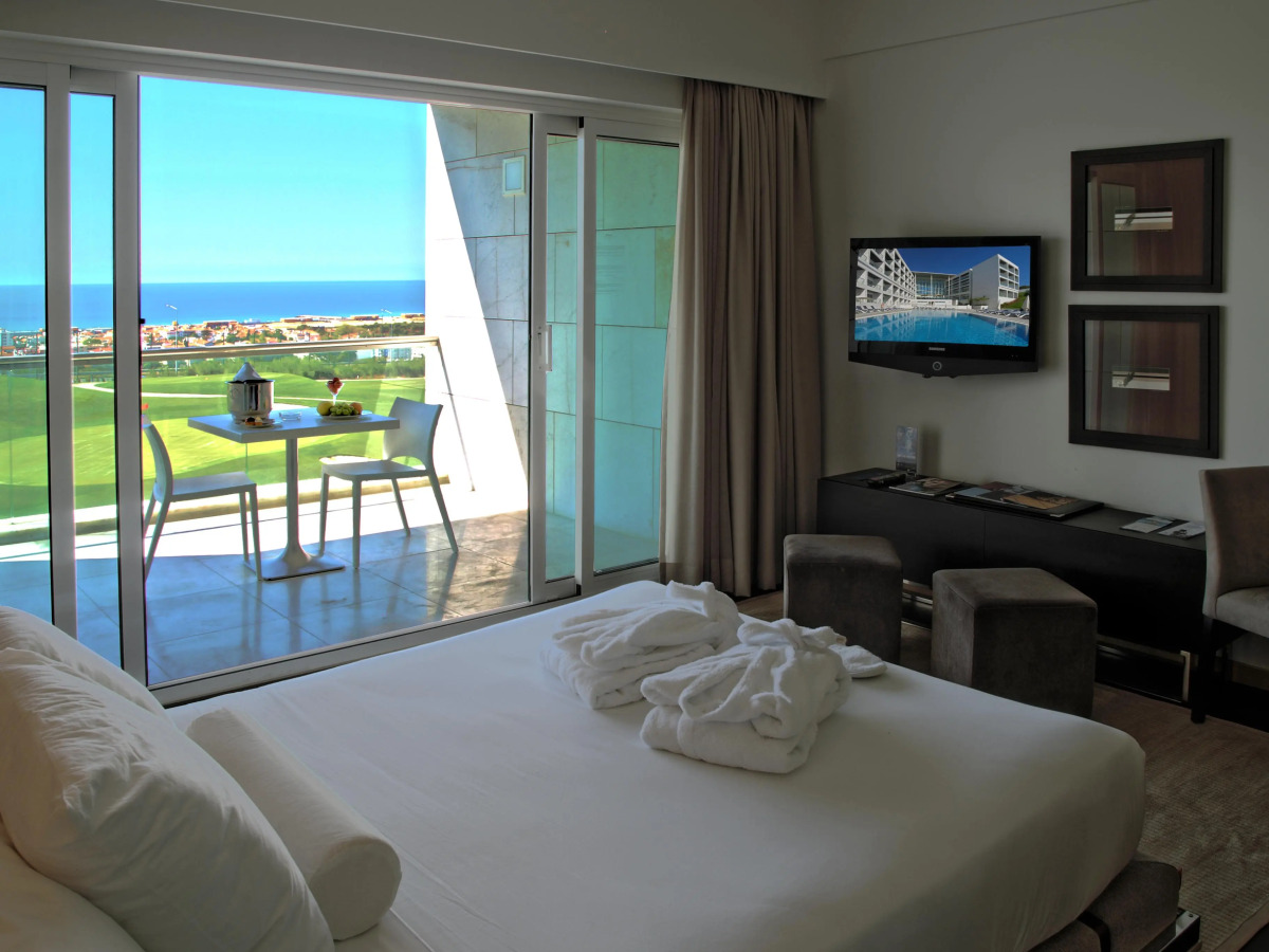 Crowne Plaza Caparica Lisbon by IHG