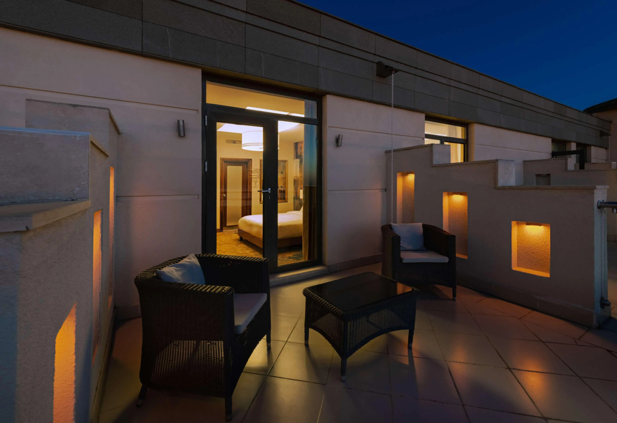 DoubleTree by Hilton Hotel Van