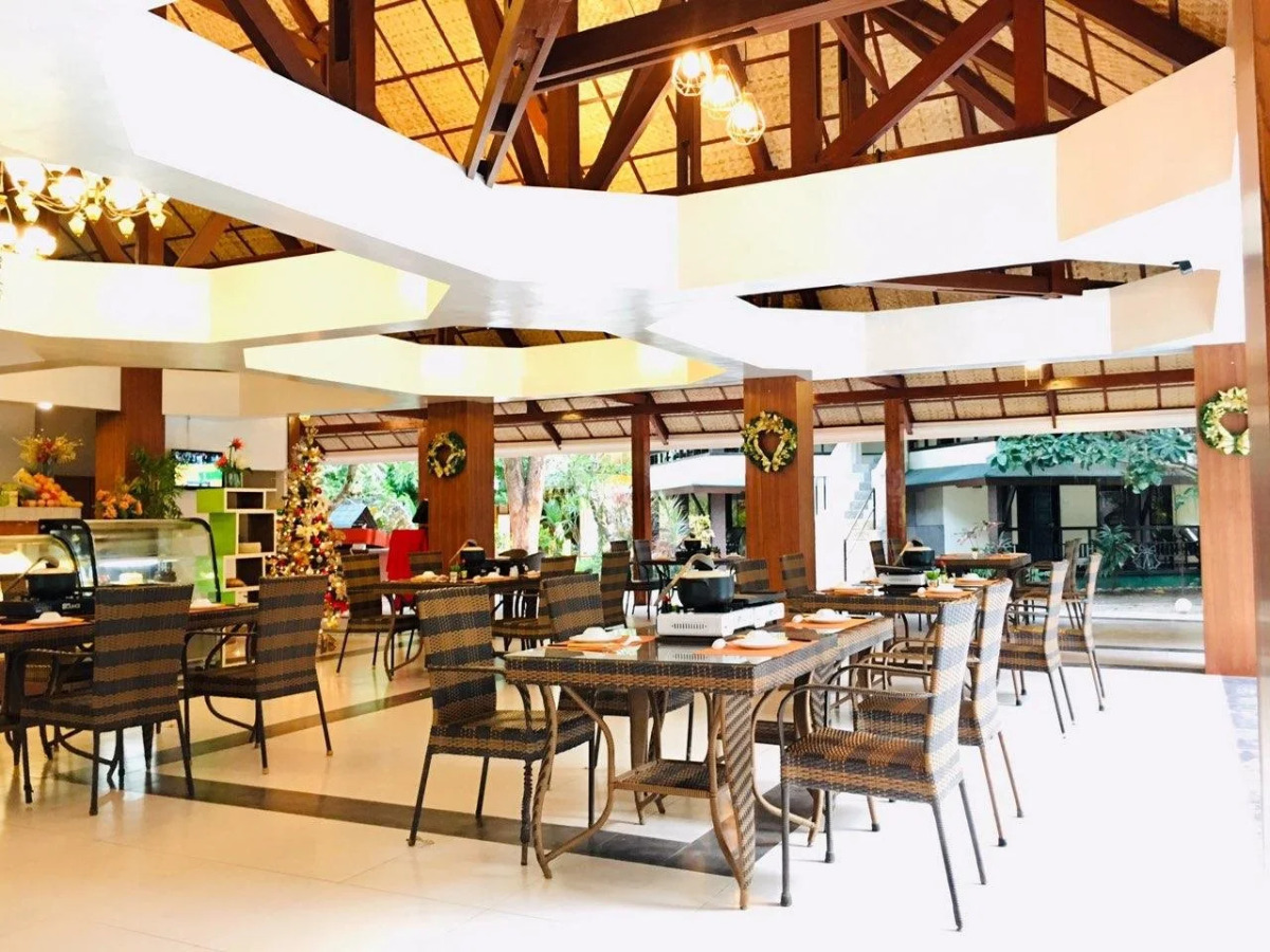 Paradise Garden Hotel and Convention Boracay Powered by ASTON