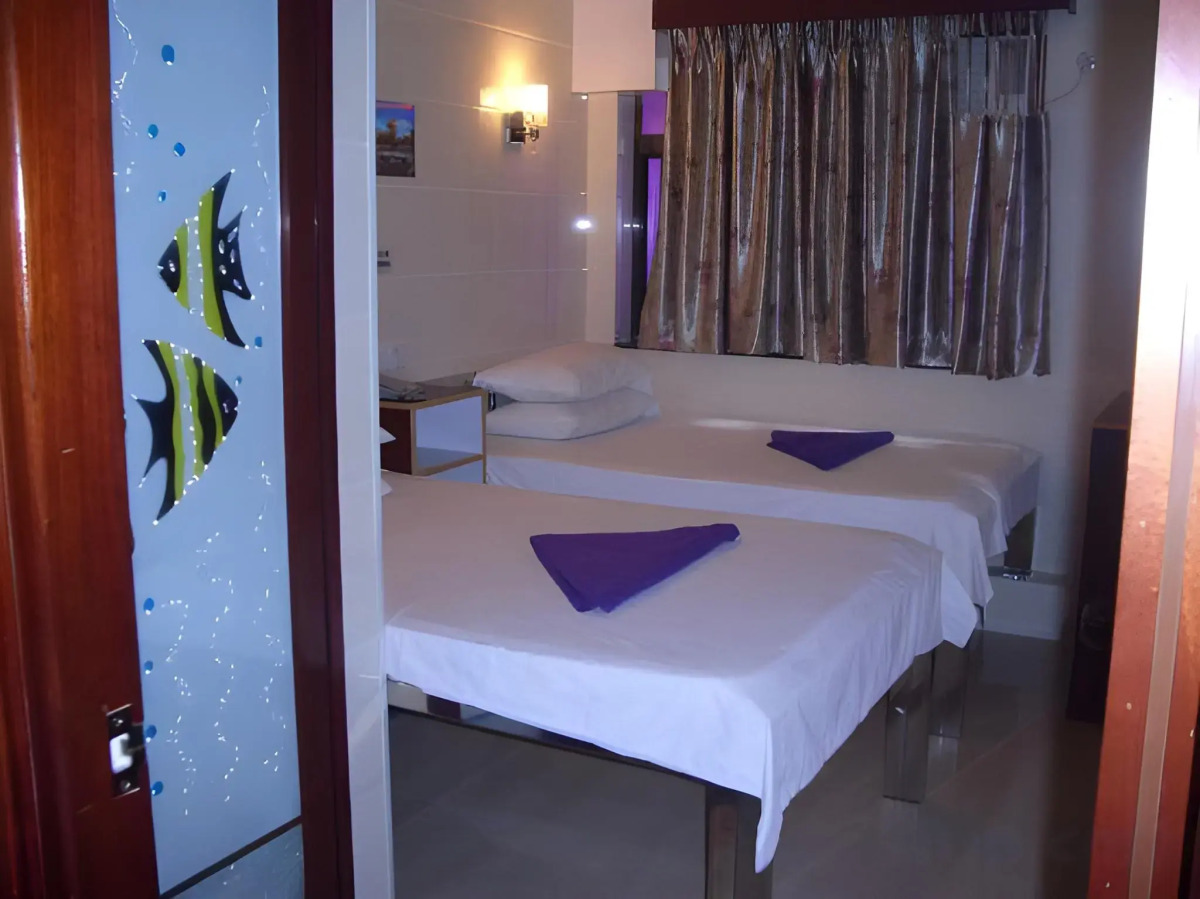 Maple Leaf Guest House