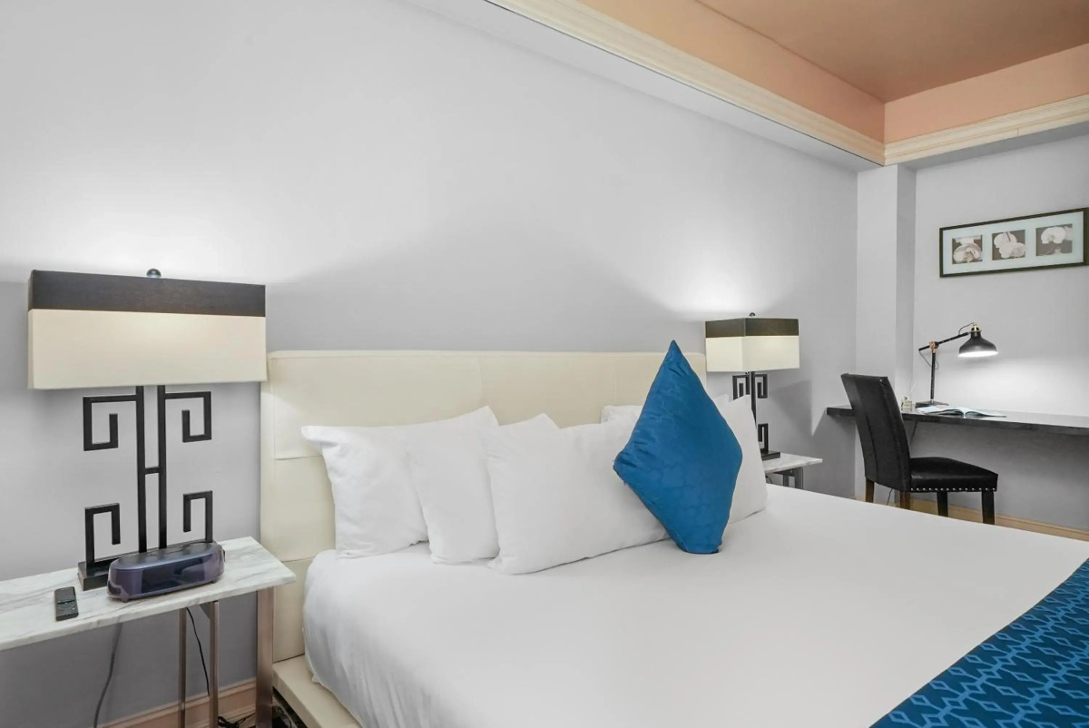 Riviera Hotel South Beach