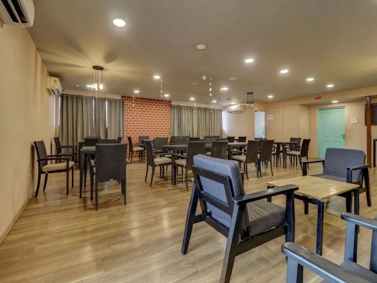 UPAR Hotels Indiranagar