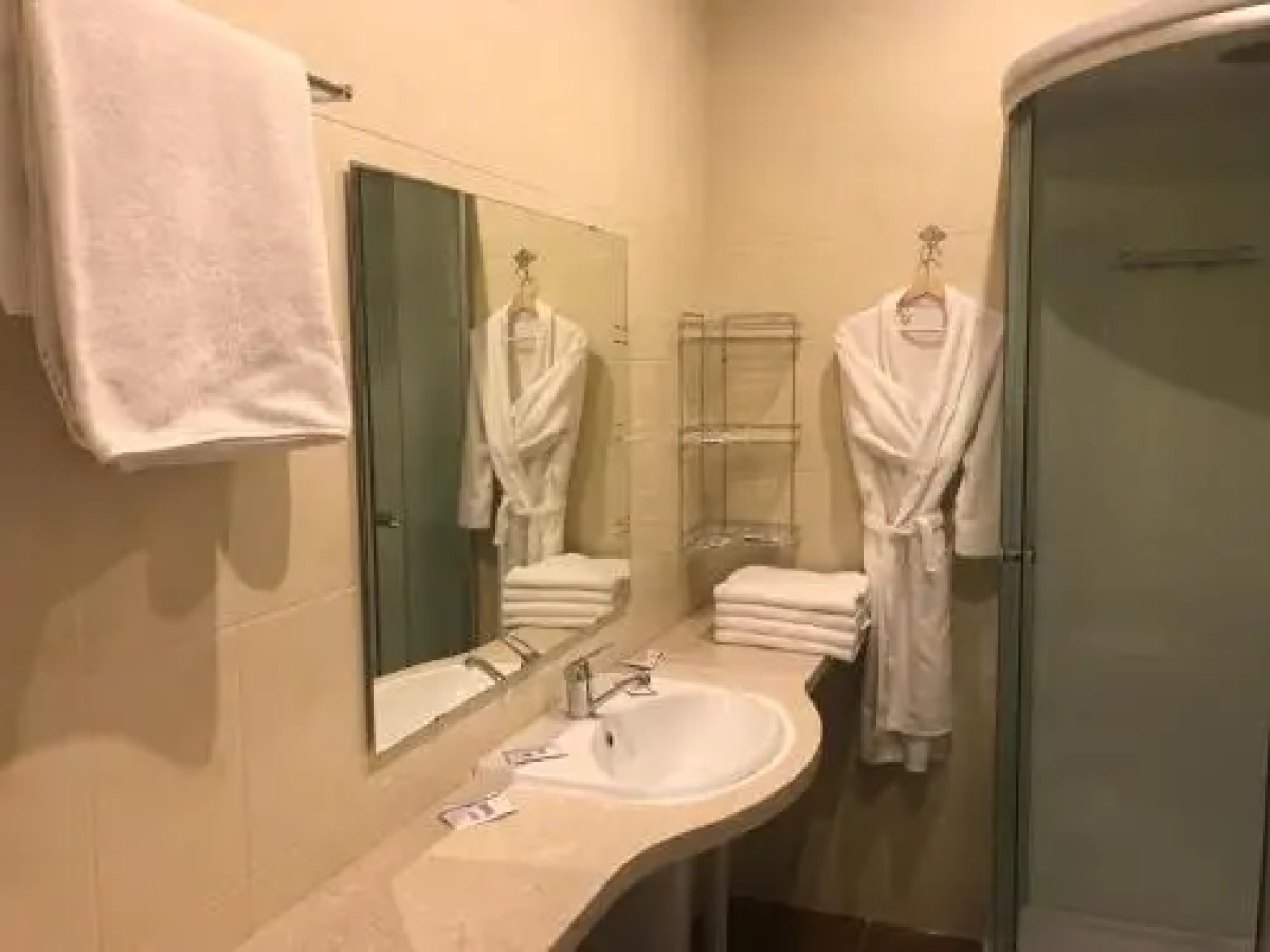 Адмирал Яхт-клуб