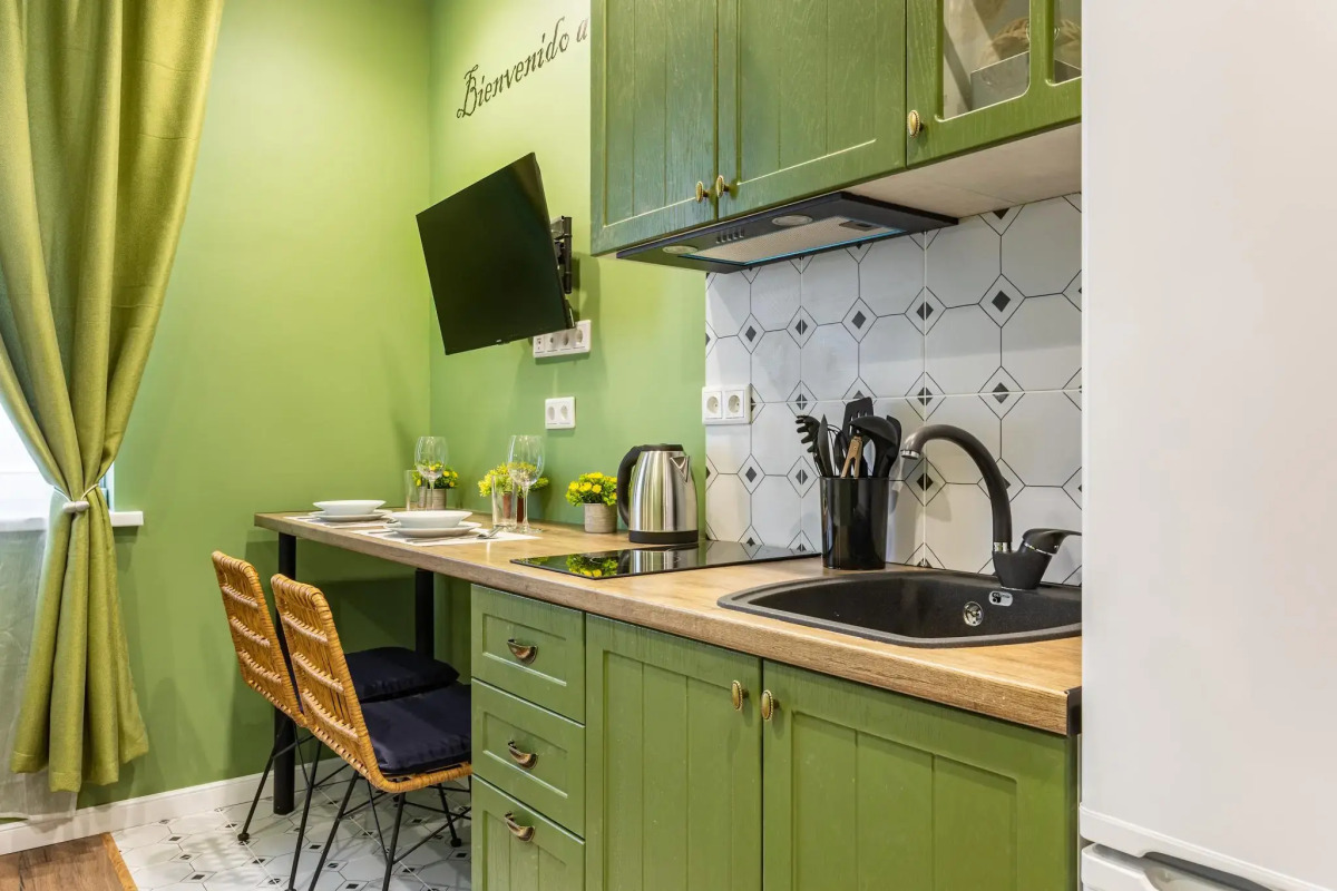 InHome24 (ИнХоум24) на аллее Берёзовая 19к6