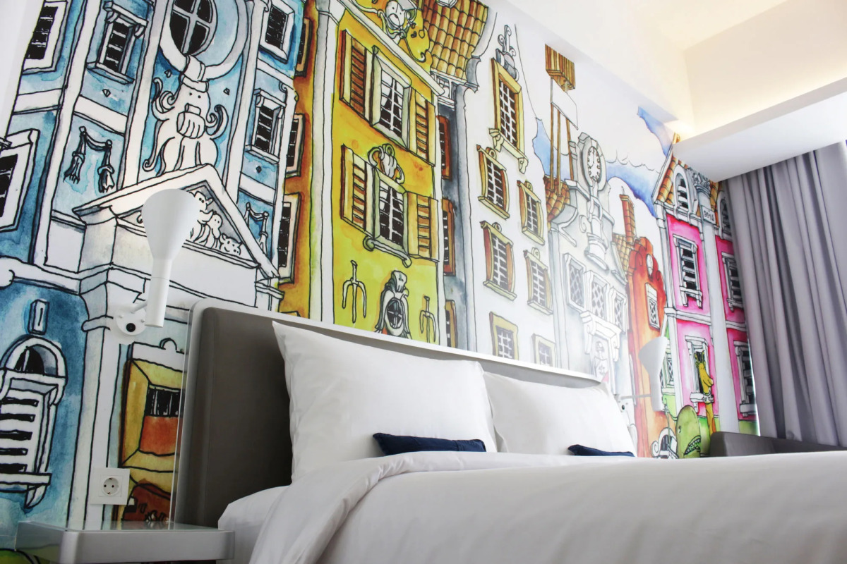 YELLO Hotel Harmoni Jakarta