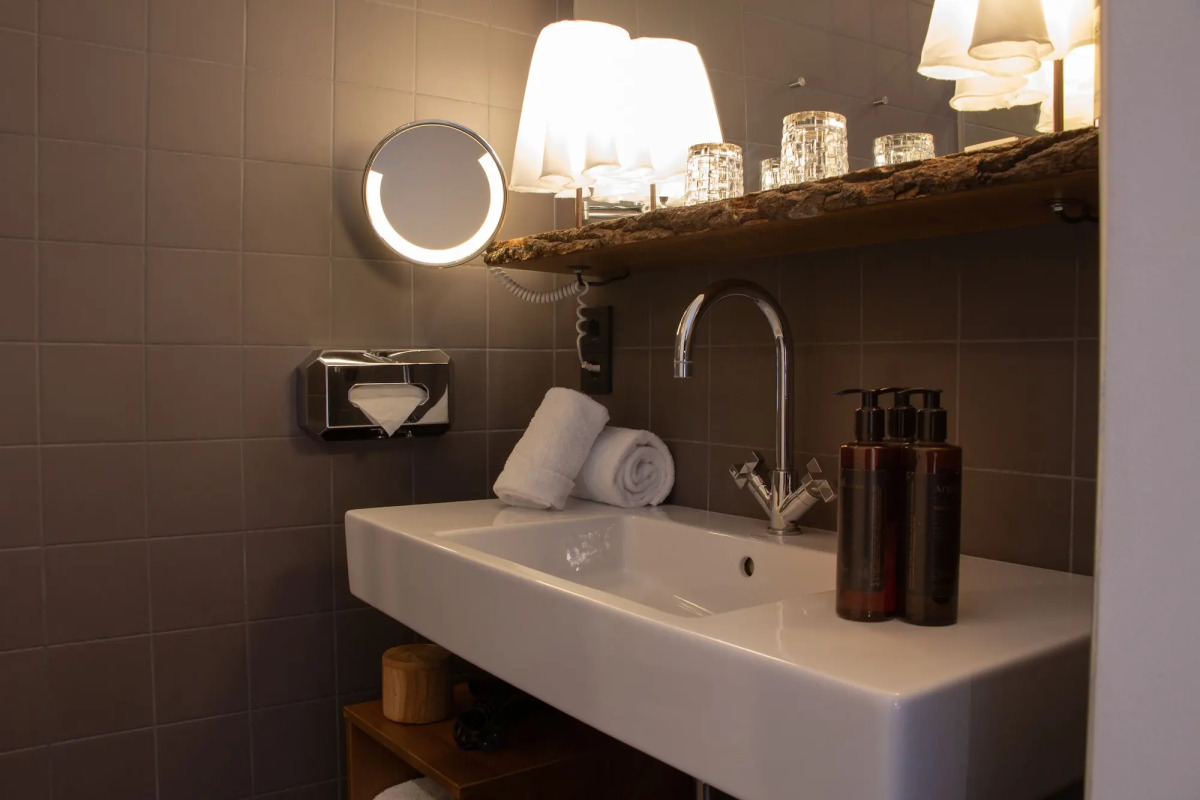 Numa Berlin Weinmeister