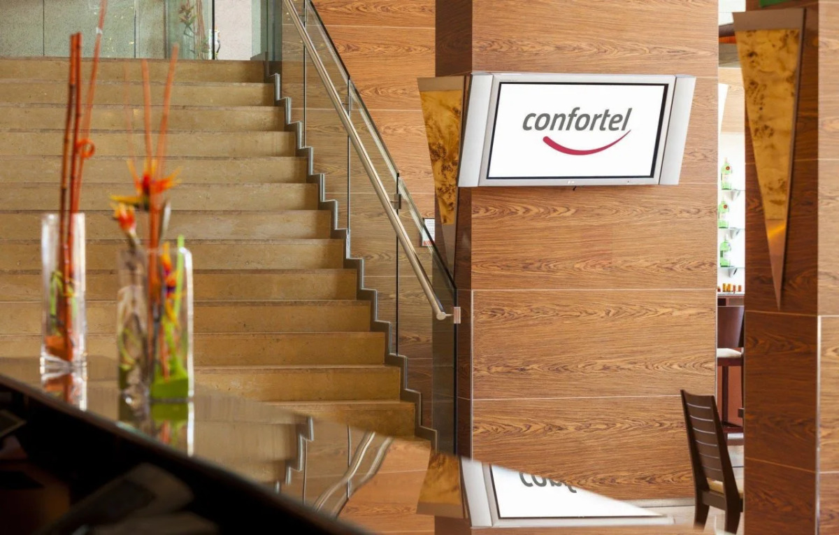 Hotel ILUNION Valencia 4