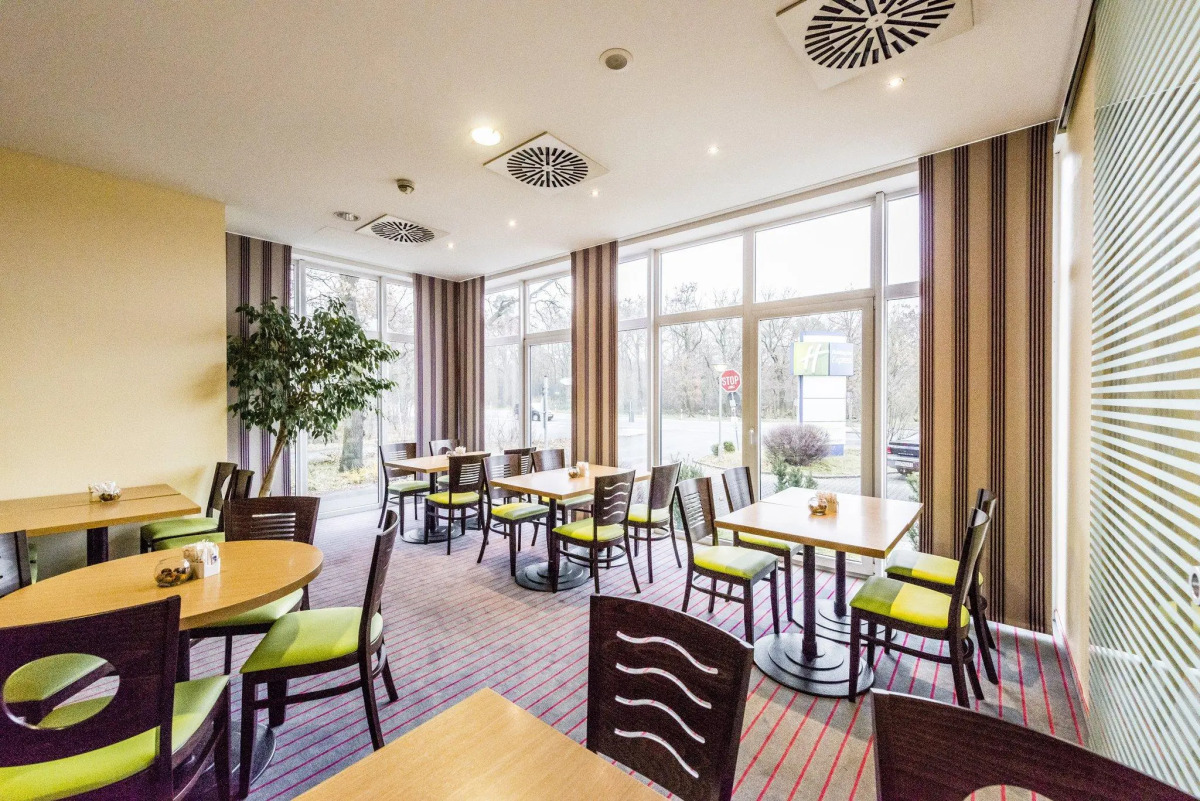 Holiday Inn Express Frankfurt Airport by IHG