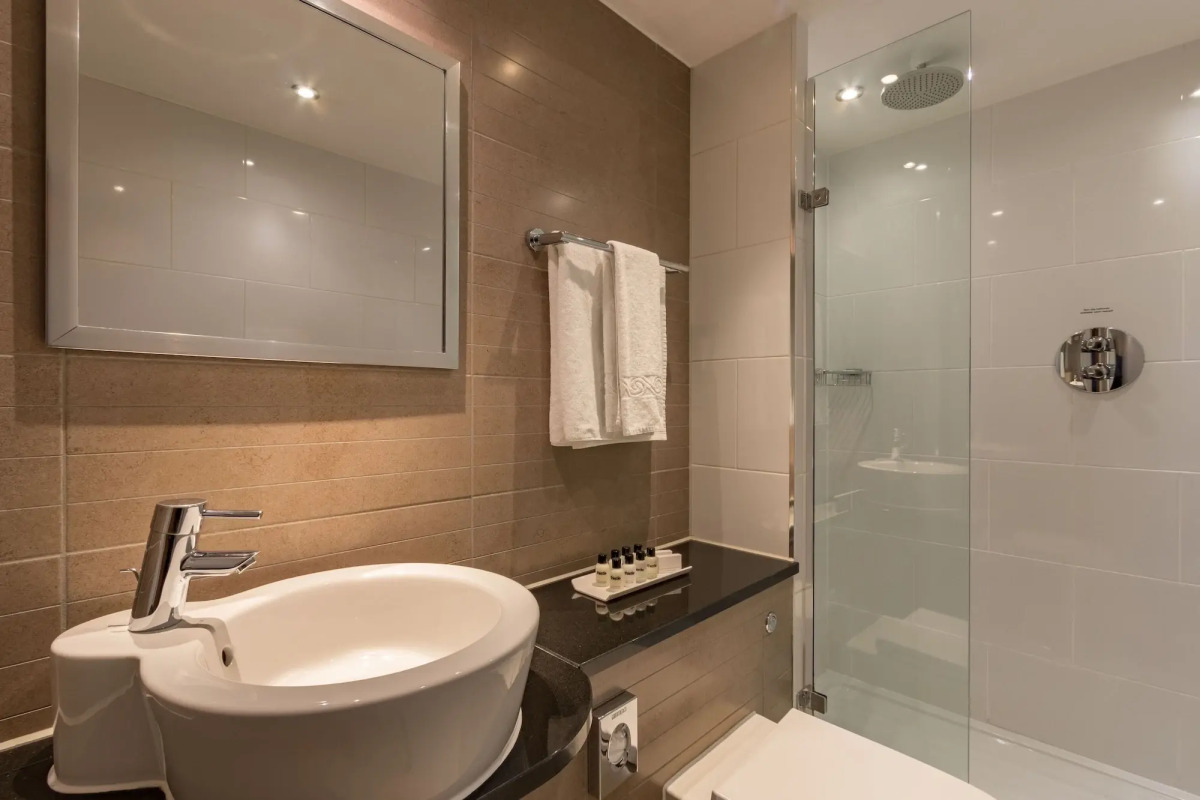 Thistle Trafalgar Square Hotel