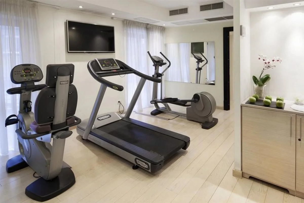 Отель NH Collection Roma Giustiniano