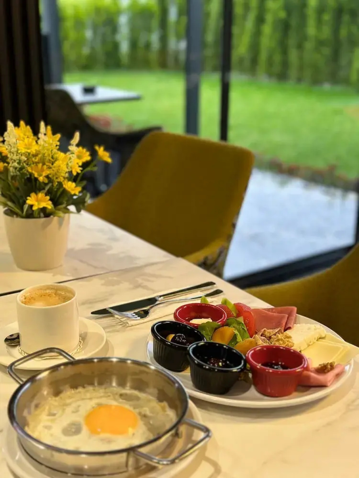 Garden Mode Airport Hotel