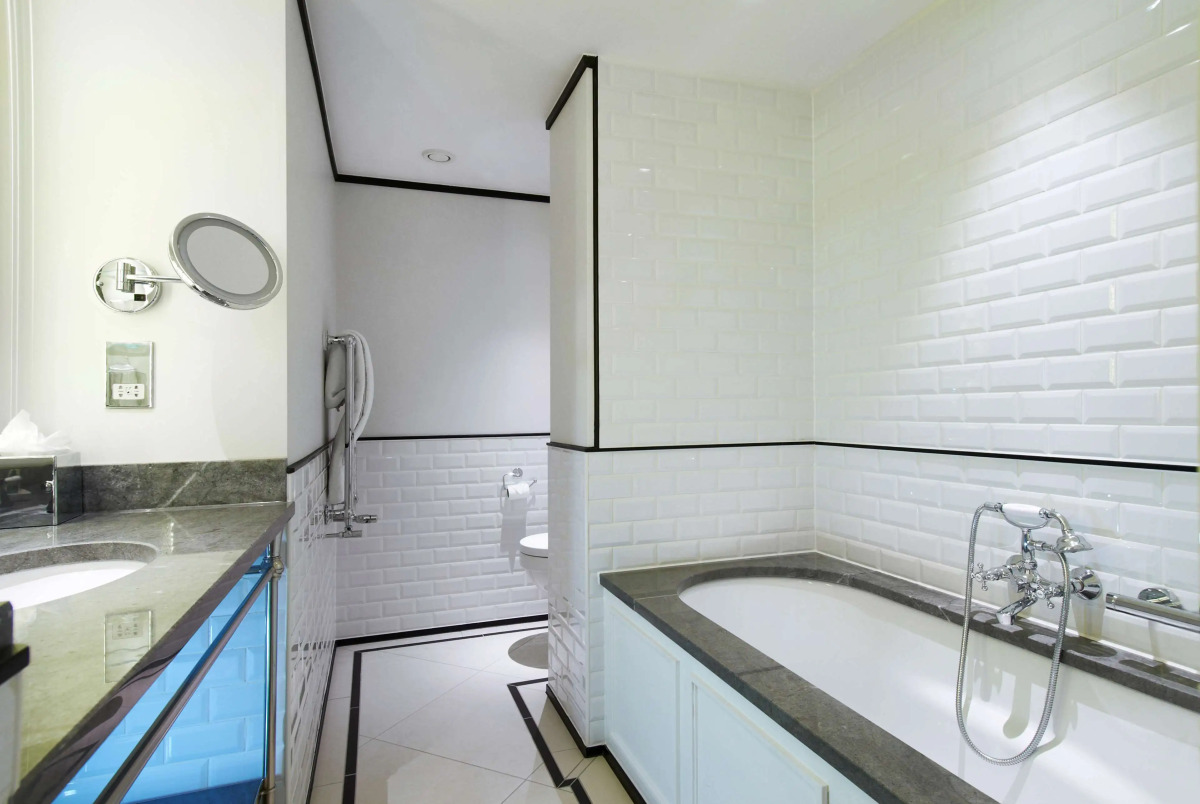 The Waldorf Hilton, London