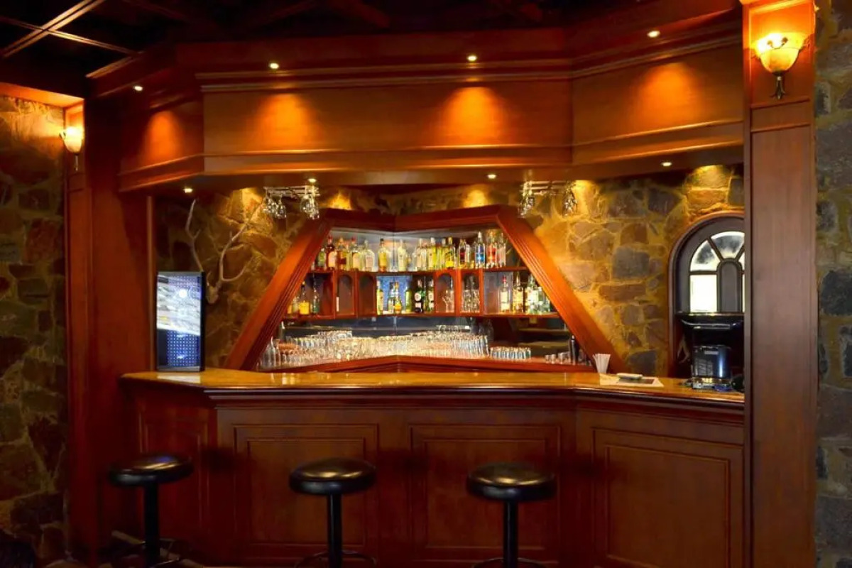 Good Wood Airport Hotel