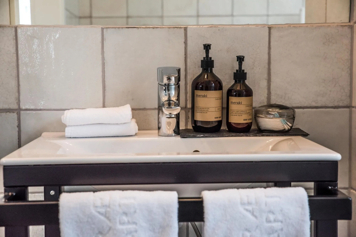 The Swan House by Heimaleiga