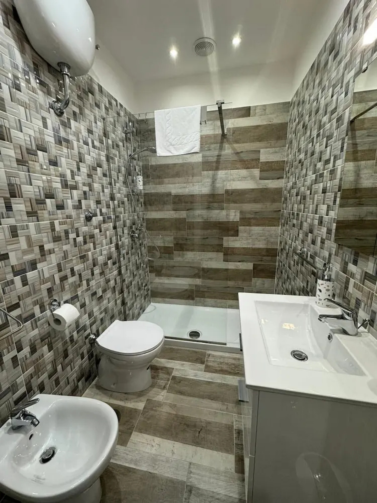 punto house ferrovia