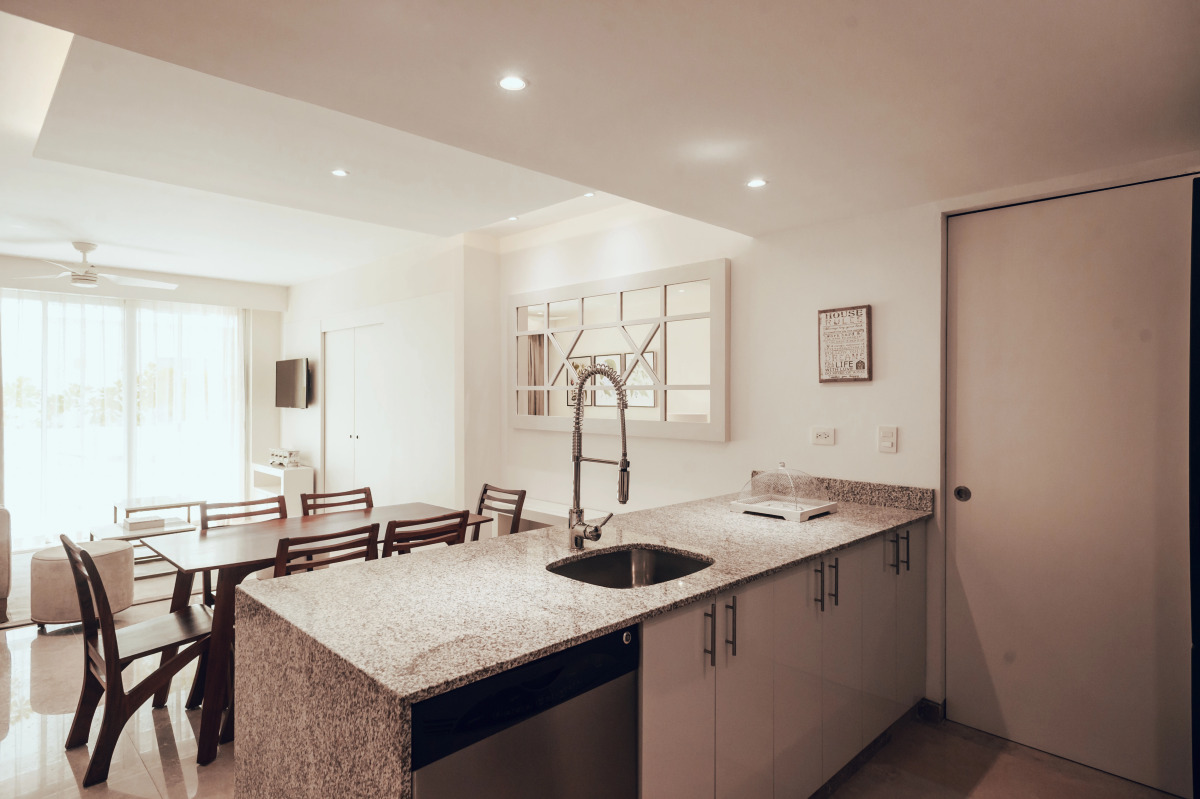 Antera Hotel & Residences