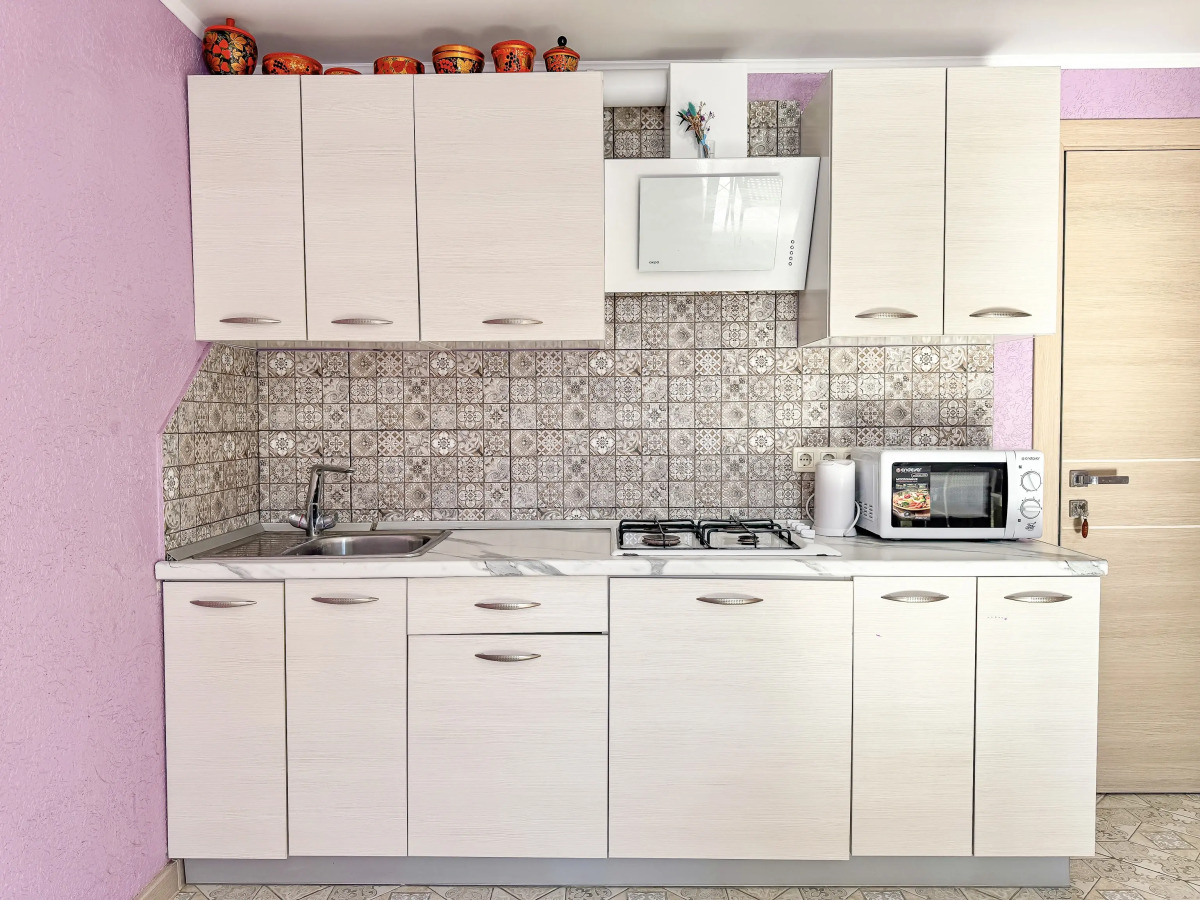 Ника (Кабардинка)