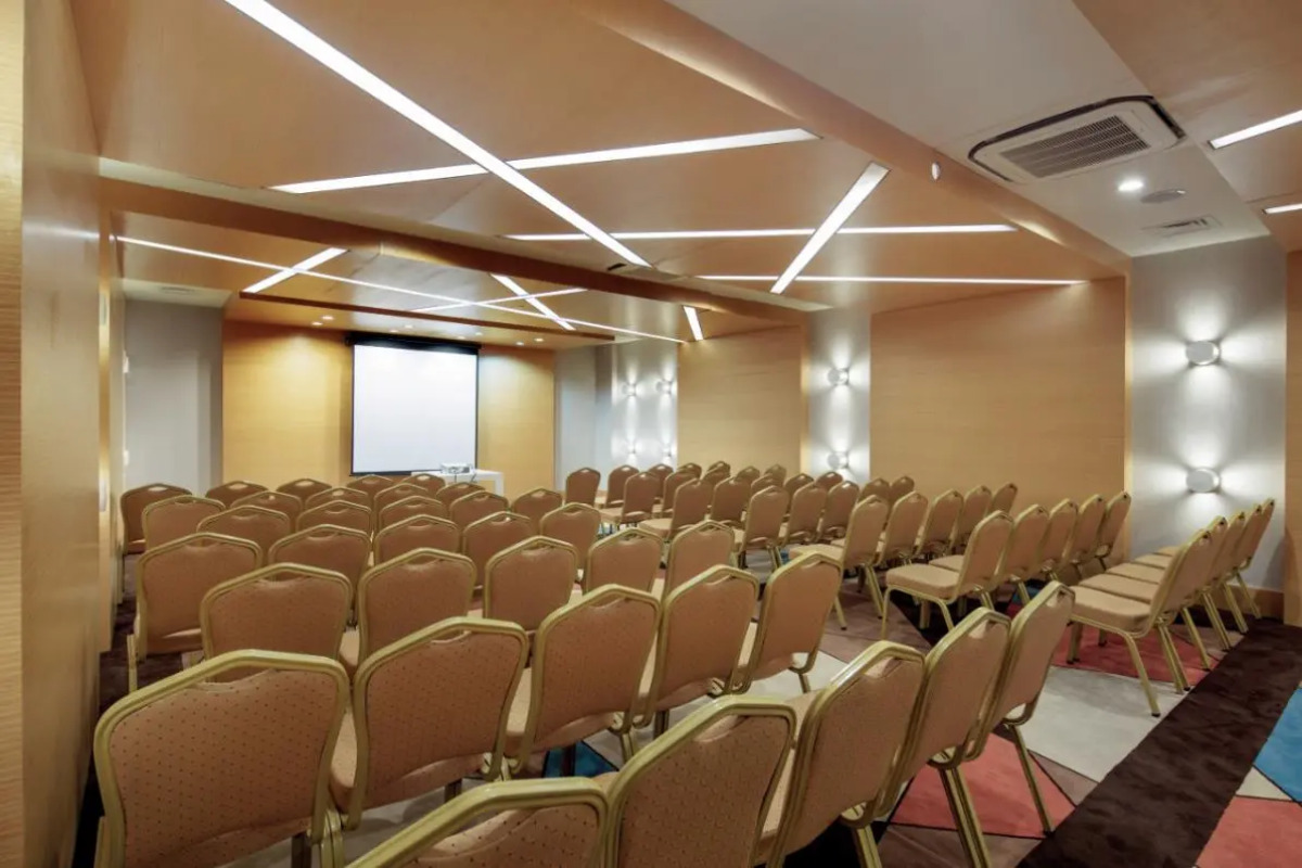 Green Bay Resort & Spa