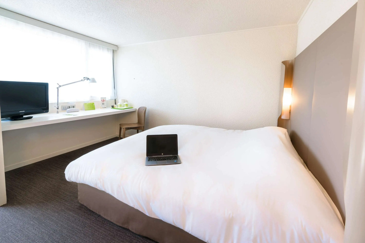 Hôtel Campanile Toulouse Nord - Sesquières