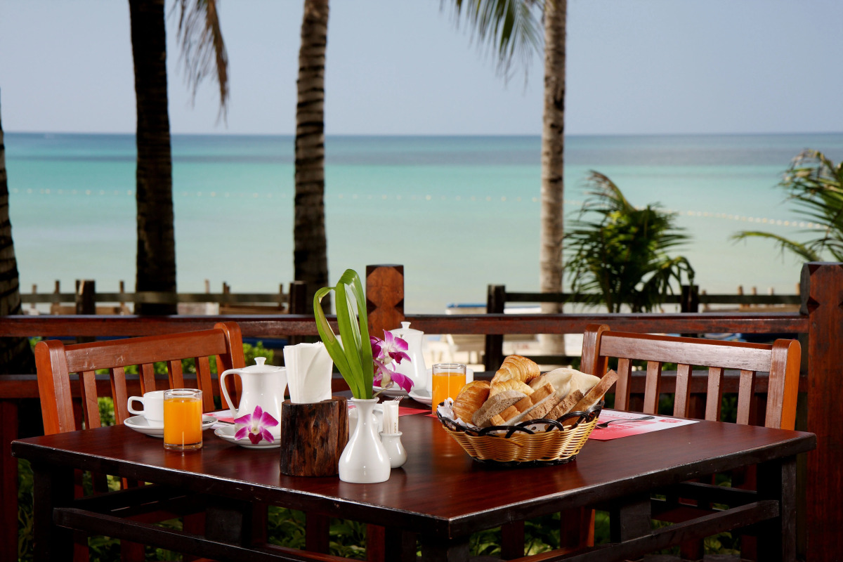 Kamala Beach Resort, A Sunprime Resort - Adults Only