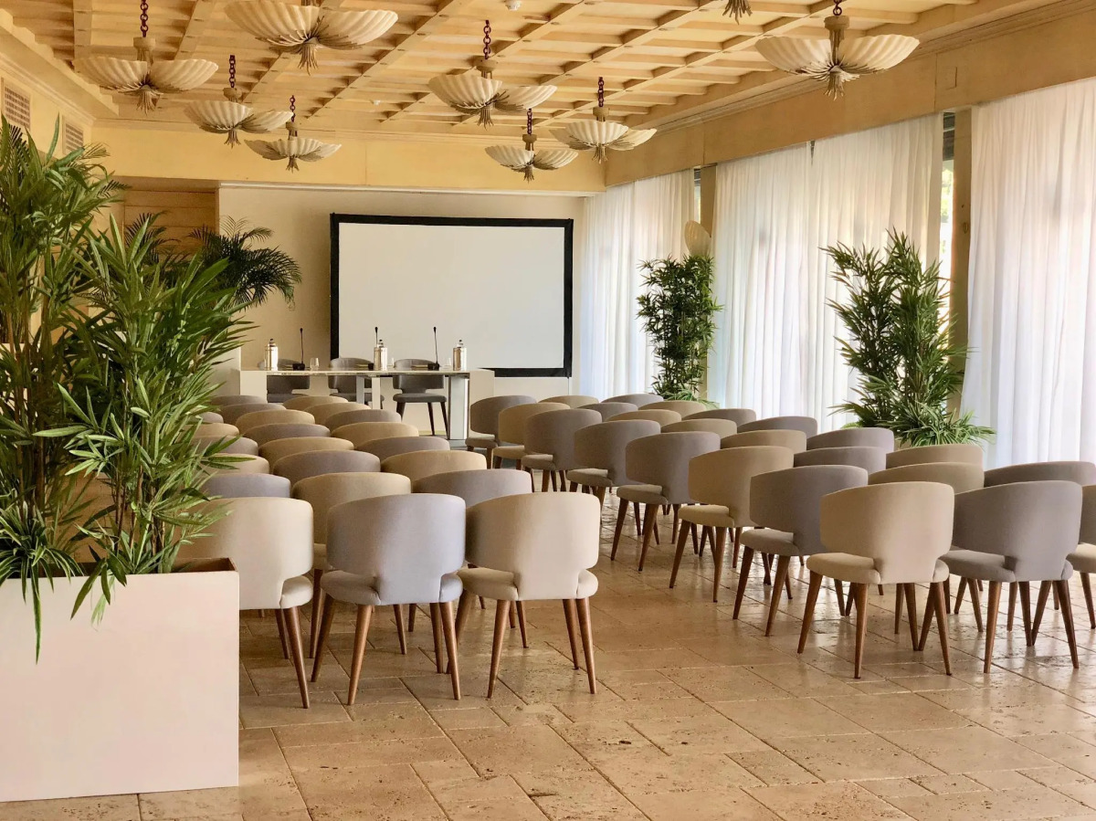 Atlantis Bay - VRetreats