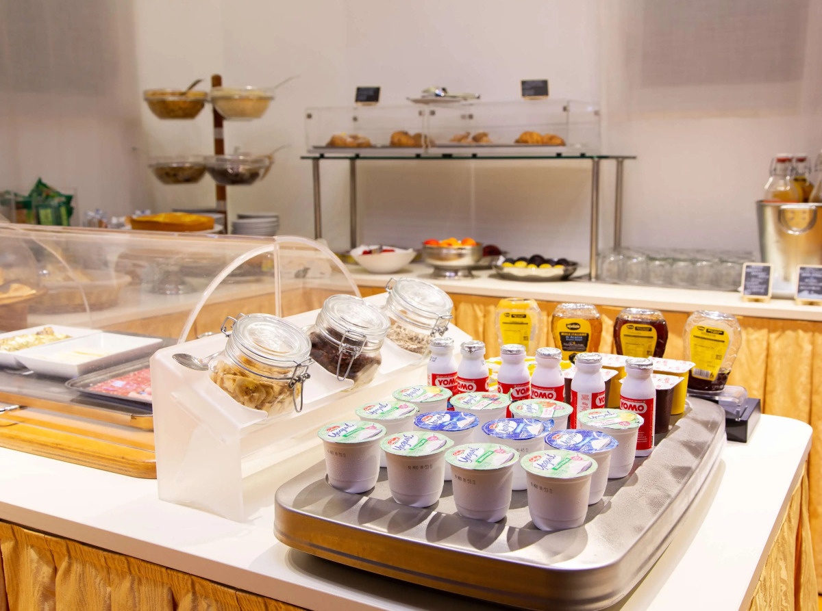 Jet Hotel, Sure Hotel Collection by Best Western