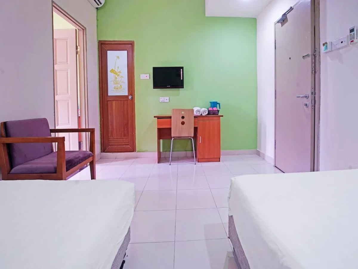 Hotel O Night Queen salak Tinggi