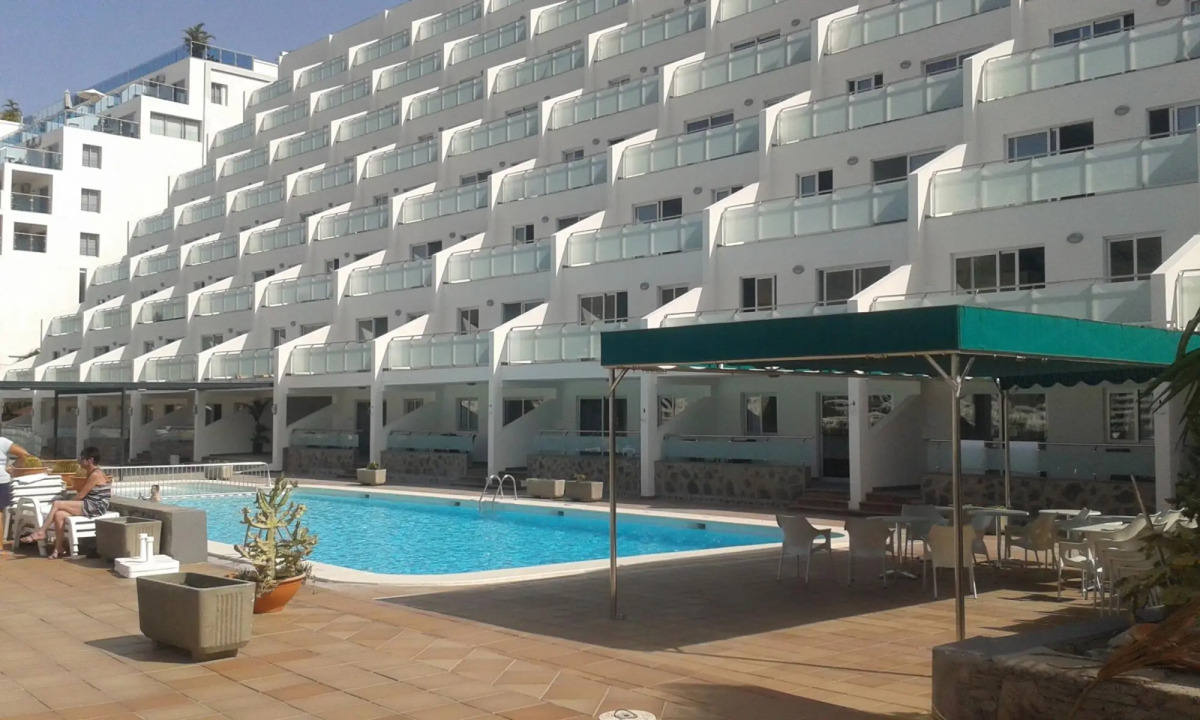 Apartamentos Castillo De Sol