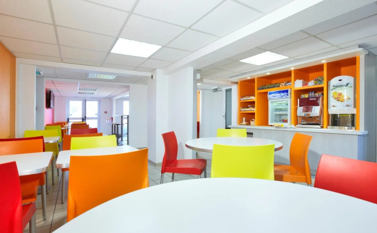 Premiere Classe Paris Ouest - Pont De Suresnes