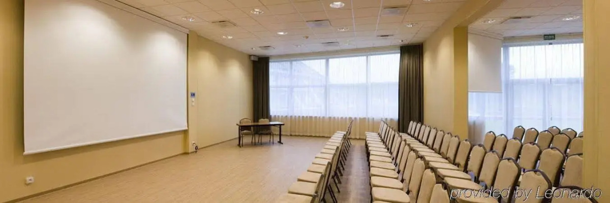 Hotel Victor Pruszków DeSilva