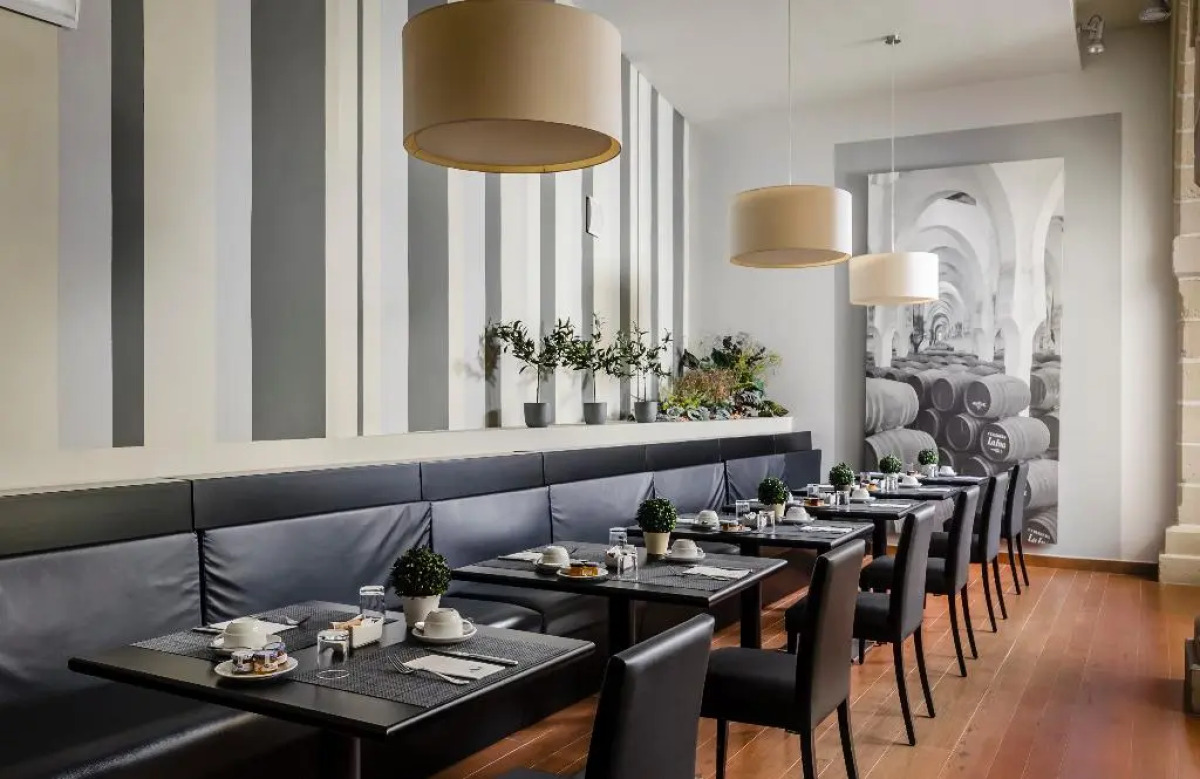 Eurostars Asta Regia