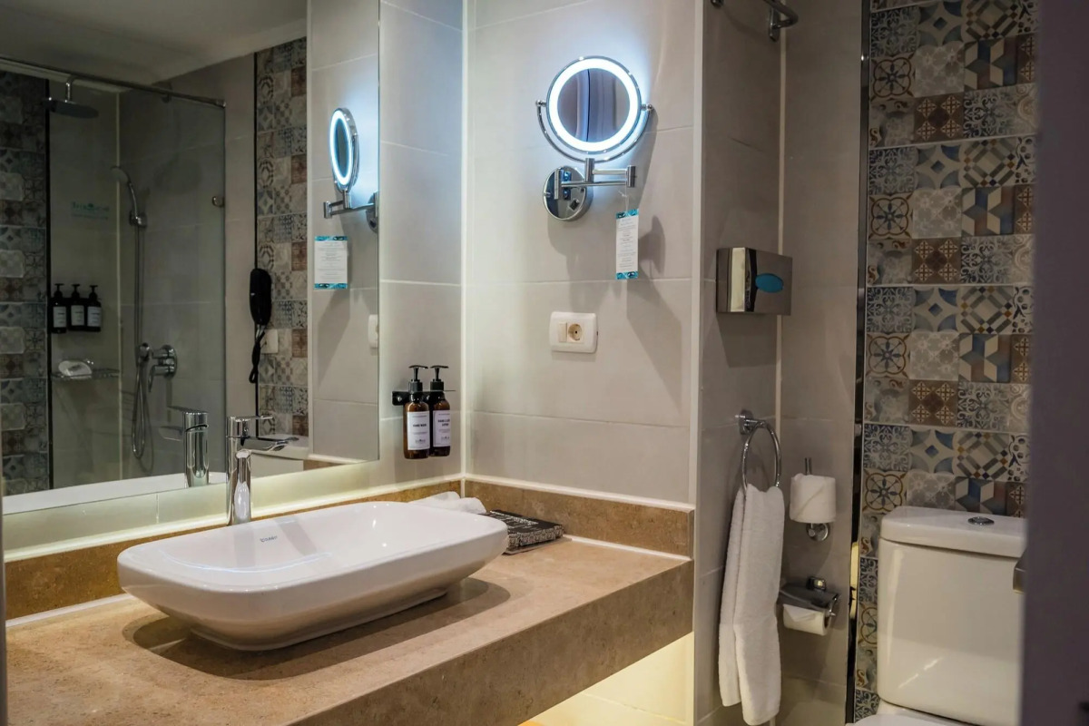 SUNRISE Alex Avenue Hotel