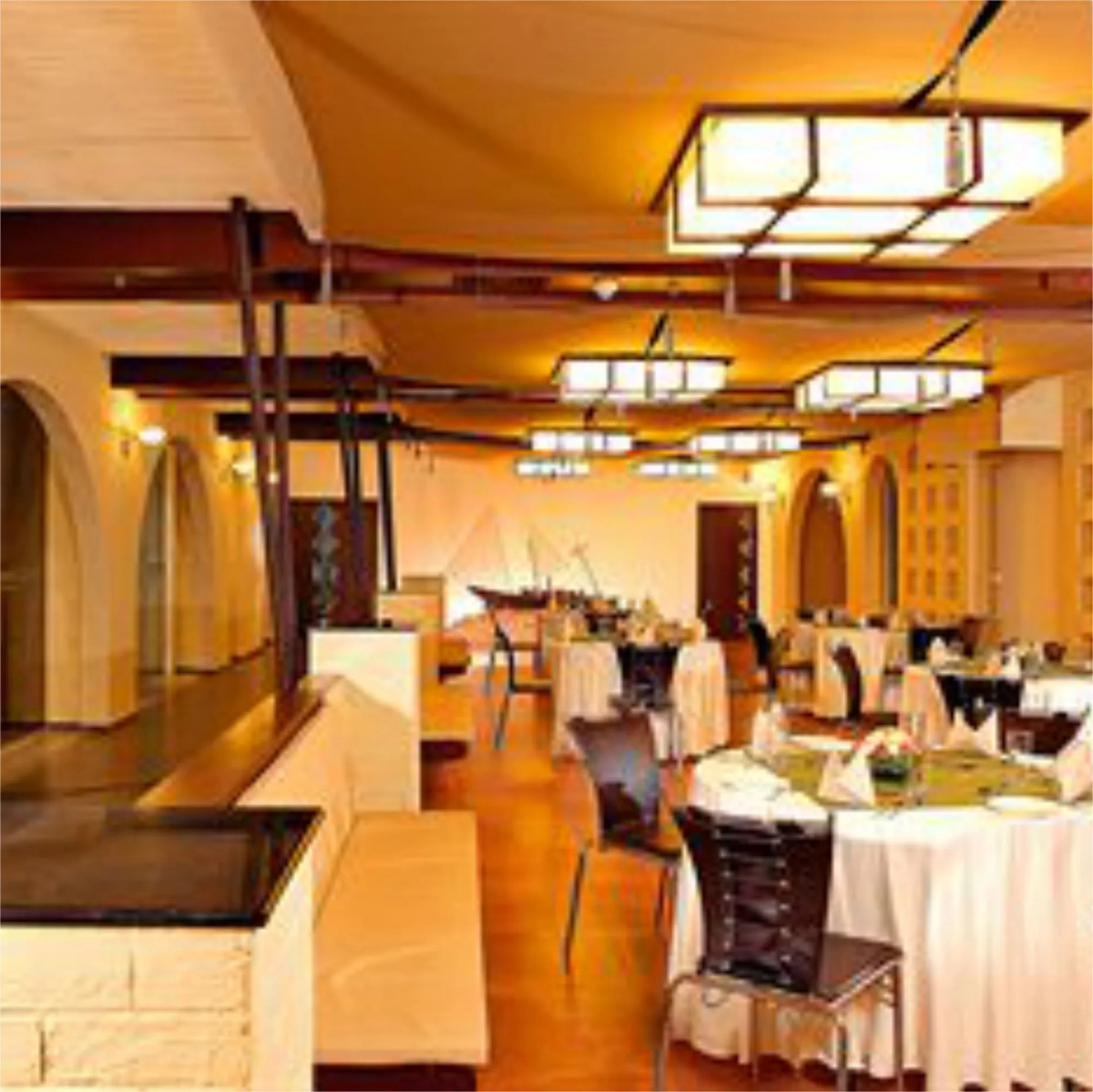 Flora Airport Hotel and Convention Centre Kochi