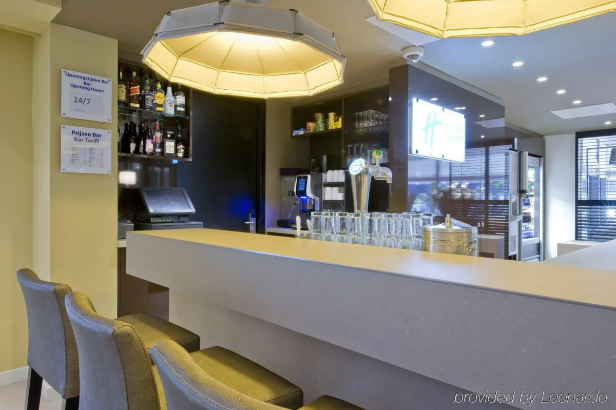 Holiday Inn Express Amsterdam - South by IHG