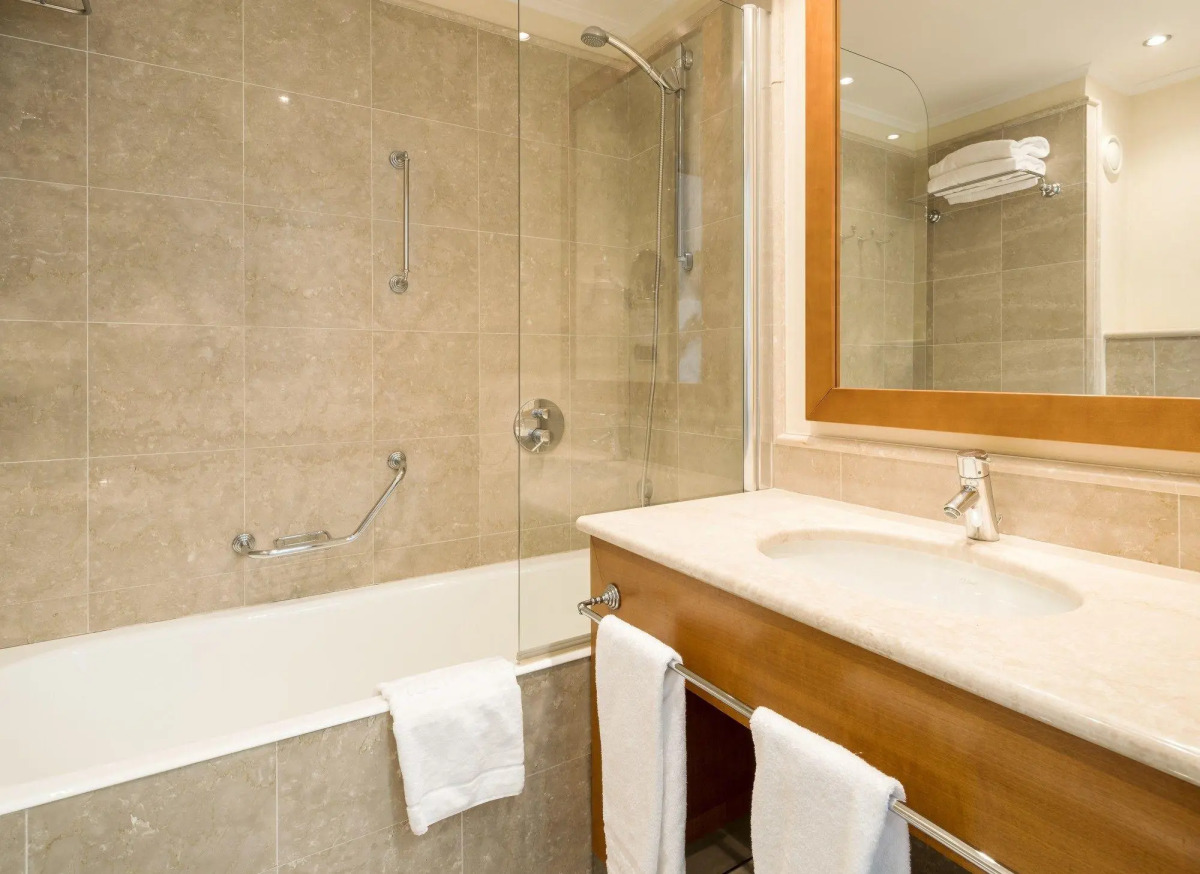 Hotel ILUNION Aqua 3