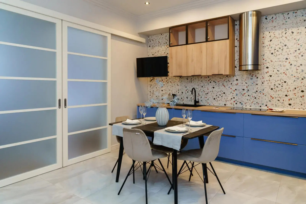 Апартаменты Apart-Deluxe Легенды моря на улице Ленина 15