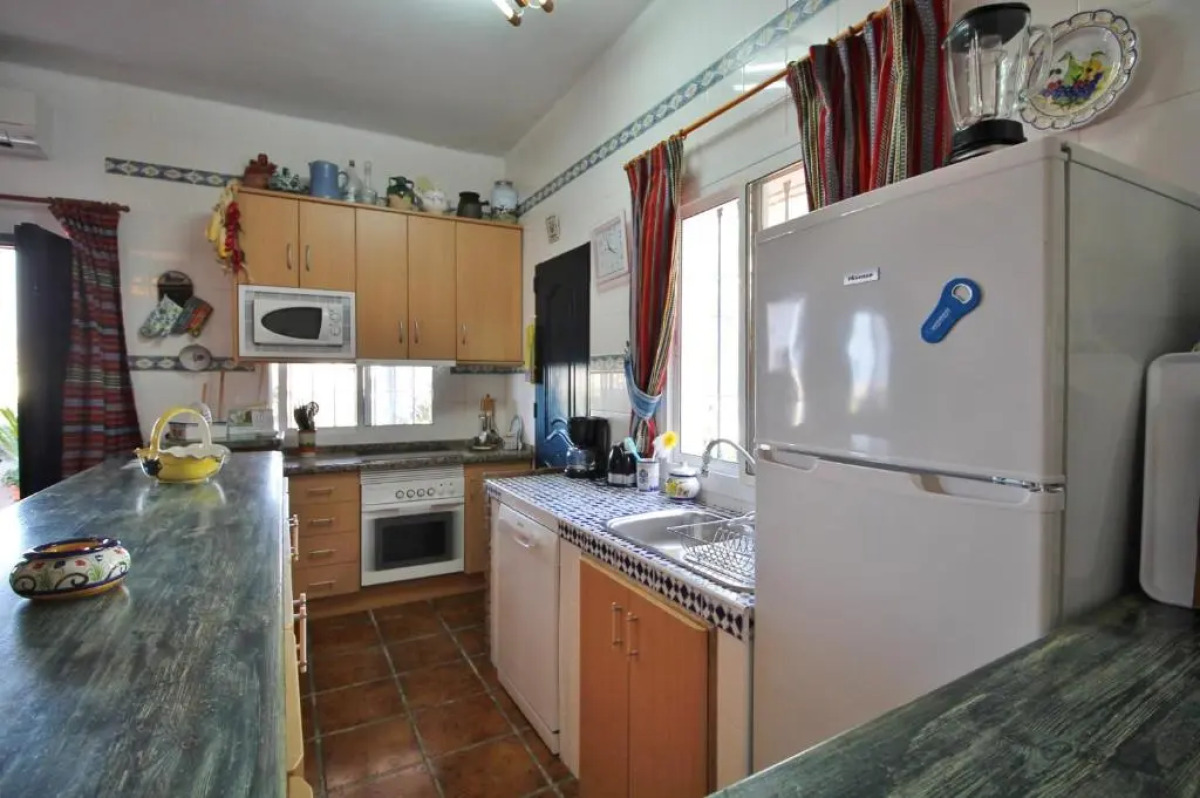 1003 Villa Cornocalejo