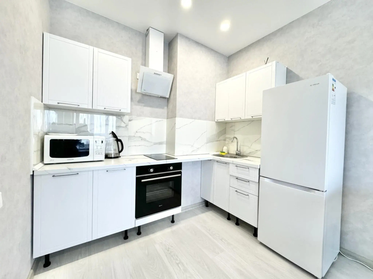 Hugge Place на улице Ясный Берег 7