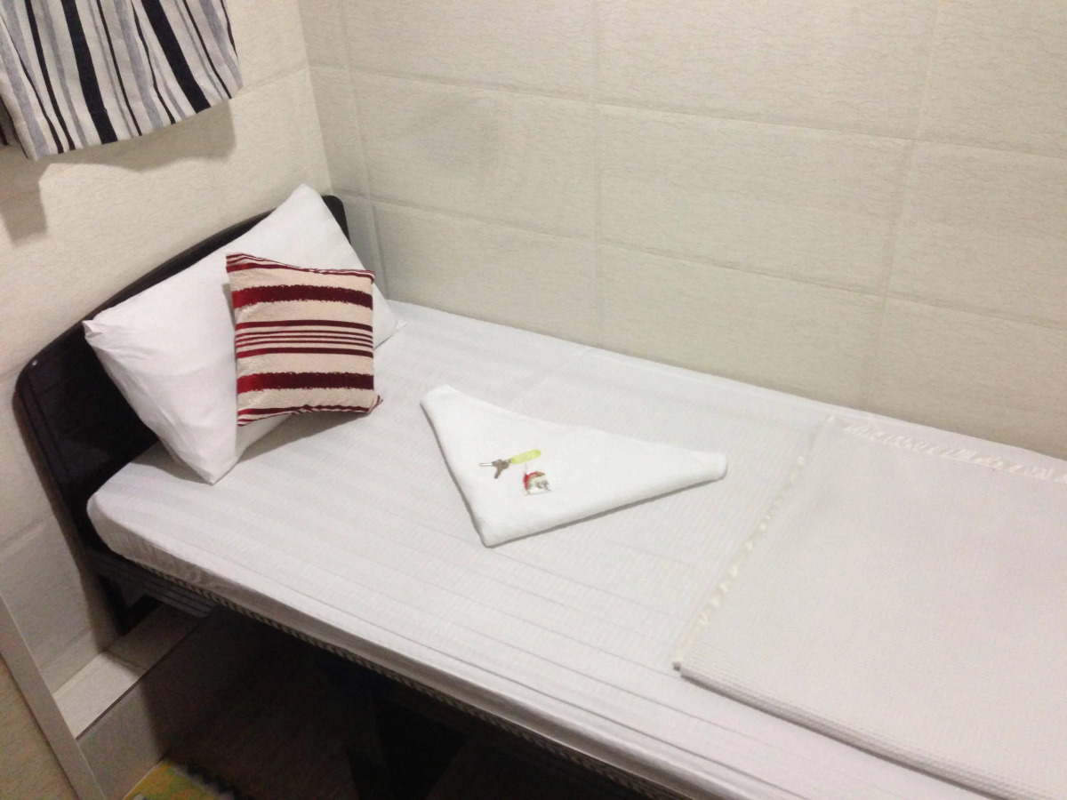 Days Hotel HK - Hostel