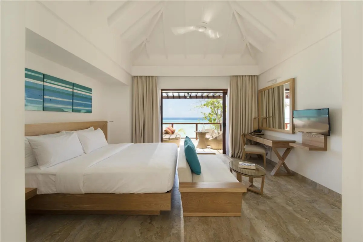 Отель Summer Island Maldives