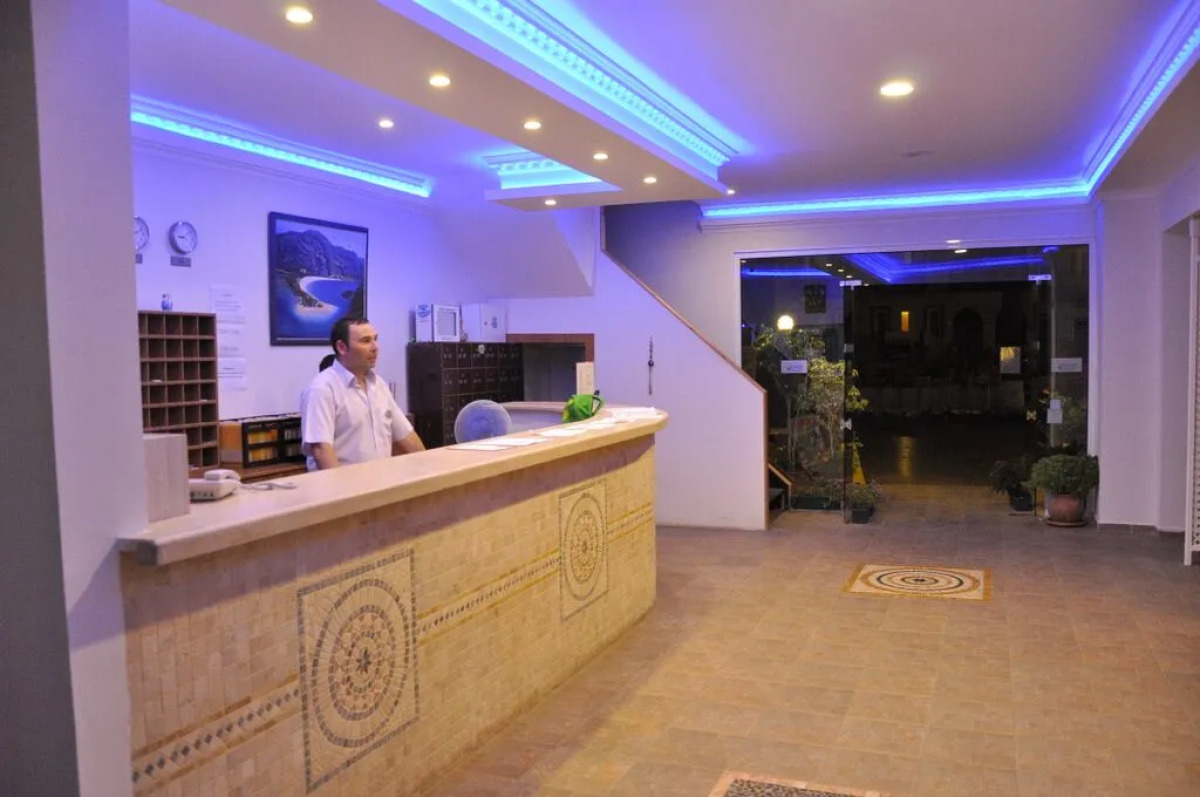 Akdeniz Beach Hotel