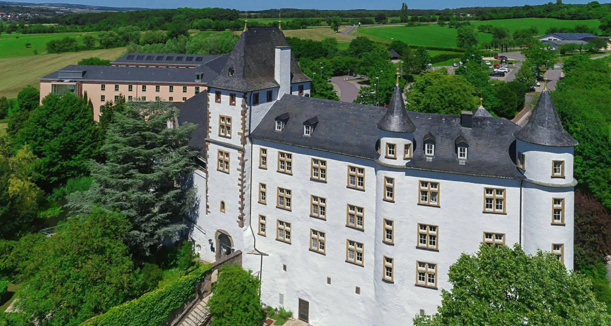 Victor's Residenz - Hotel Schloss Berg