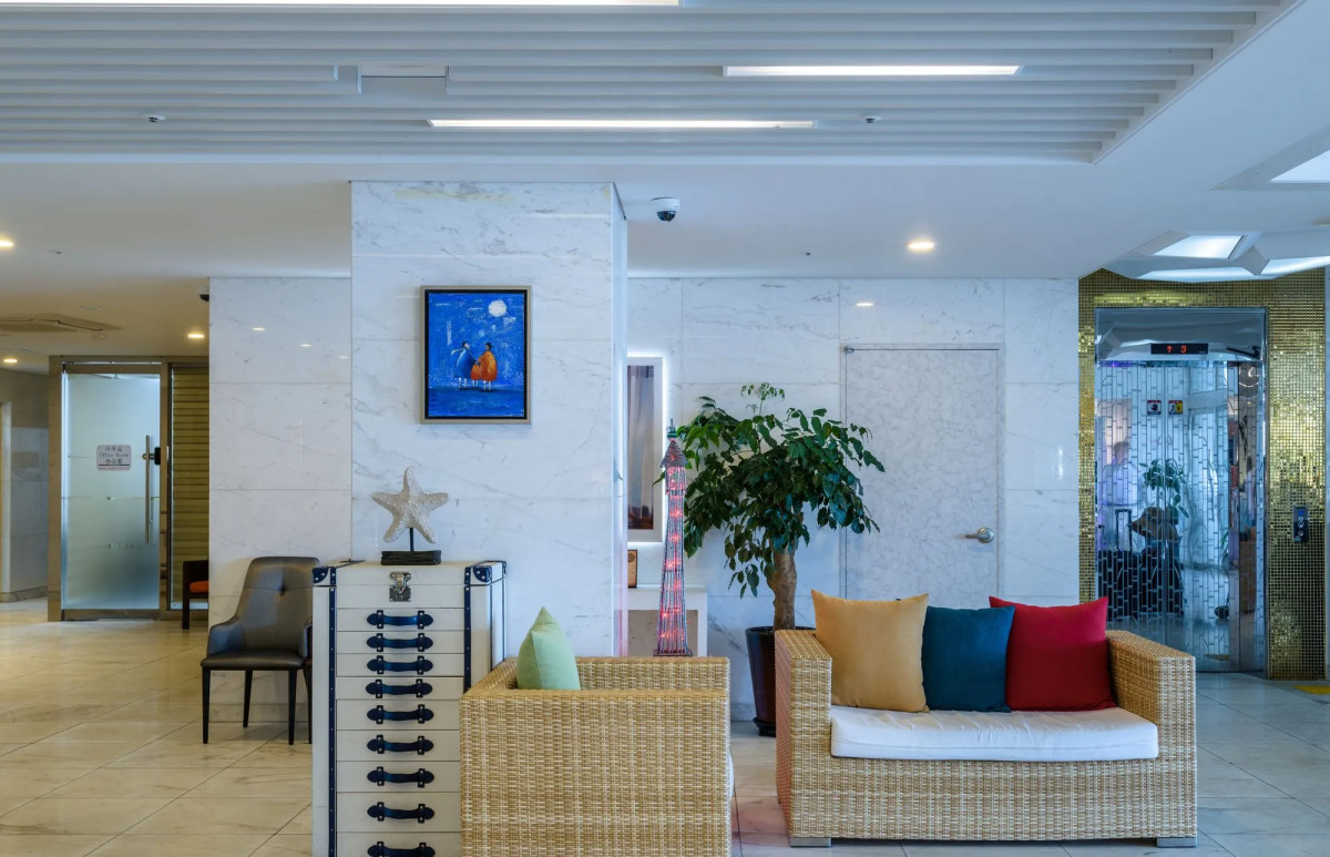 Aimi Jeju Beach Hotel