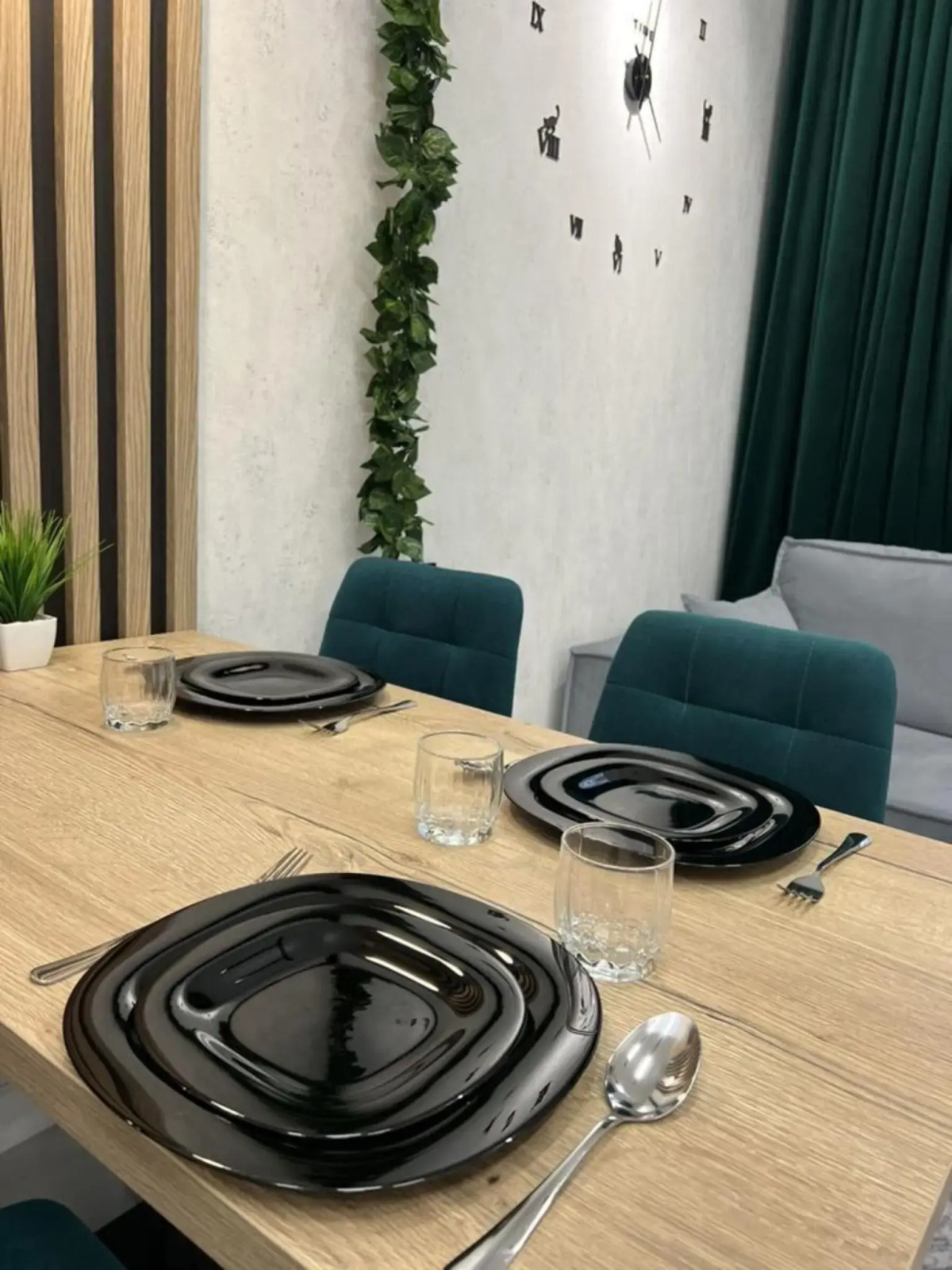 Апартаменты на улице Мало-Завальская 5