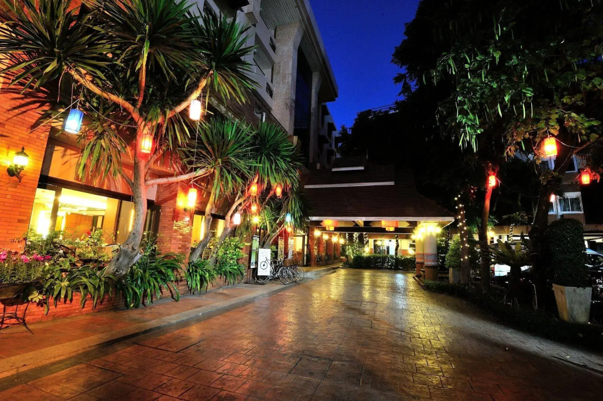 Chiang Mai Gate Hotel