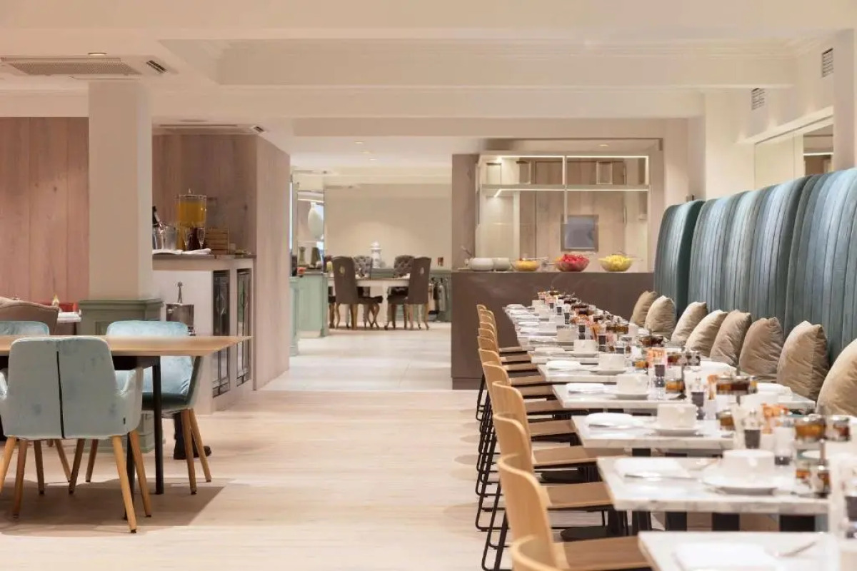 Melia White House Apartments