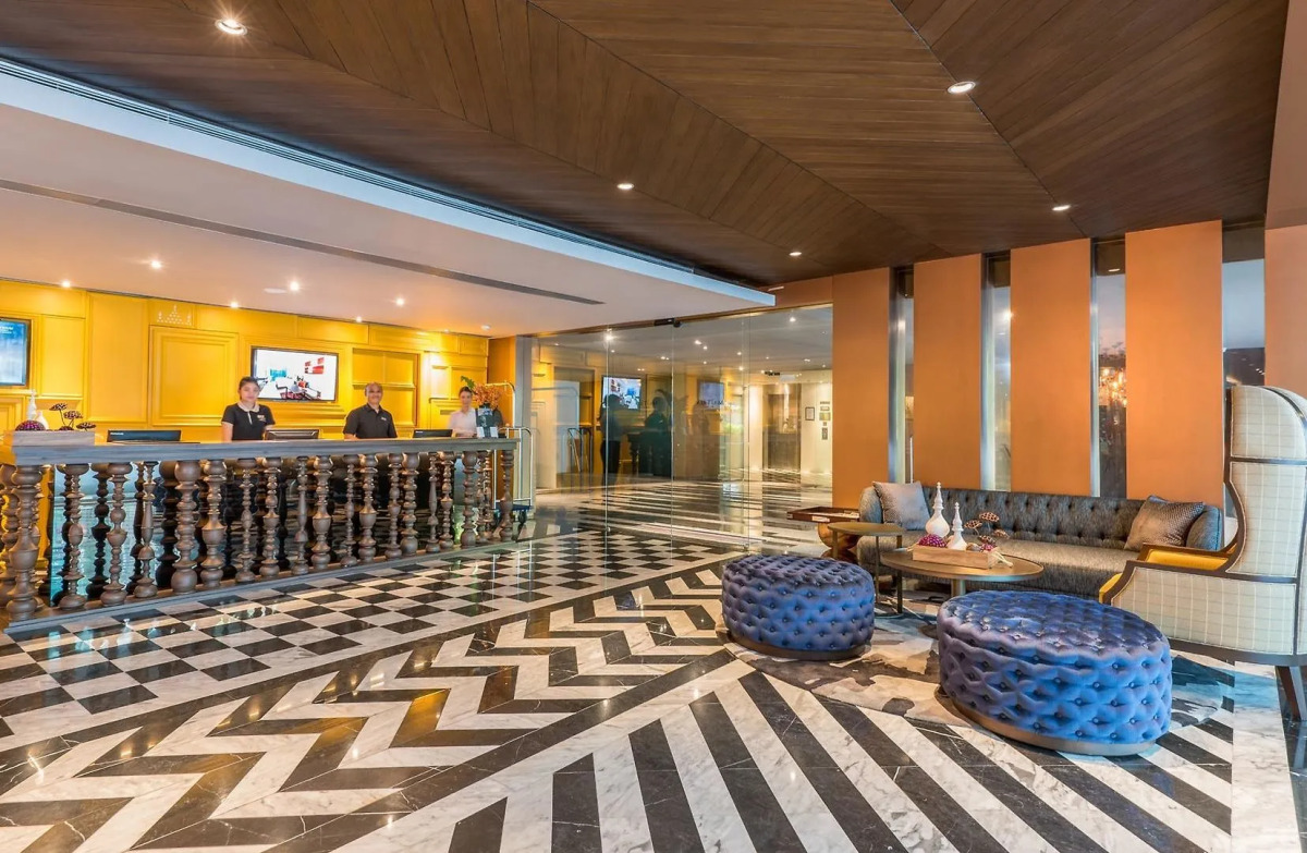 Отель Maitria Sukhumvit 18 Bangkok – A Chatrium Collection