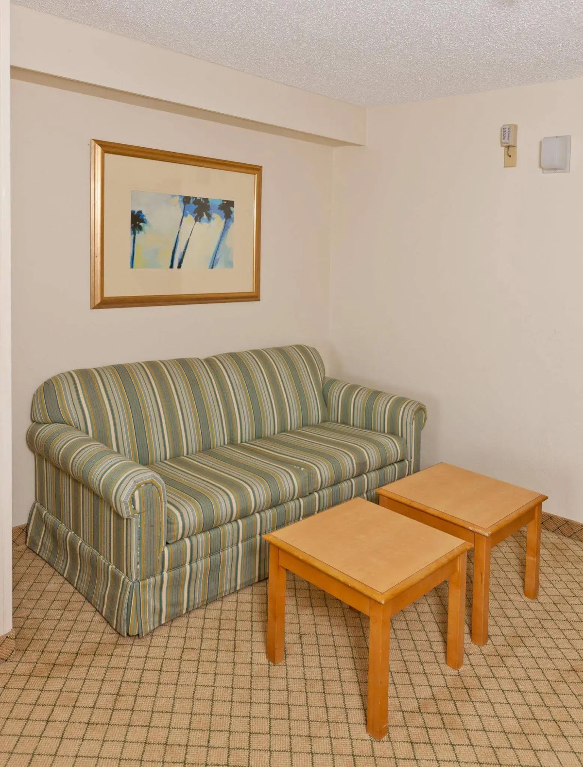 Holiday Inn Express & Suites Nearest Universal Orlando by IHG