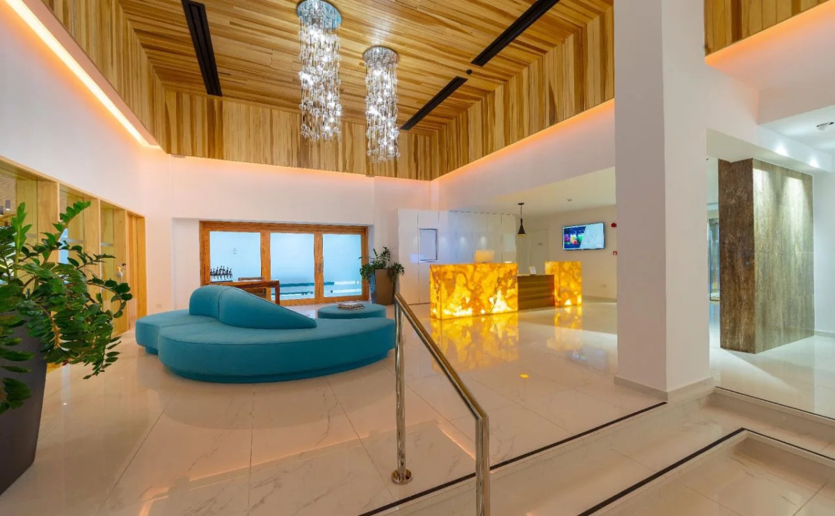 Anemi Hotel & Suites